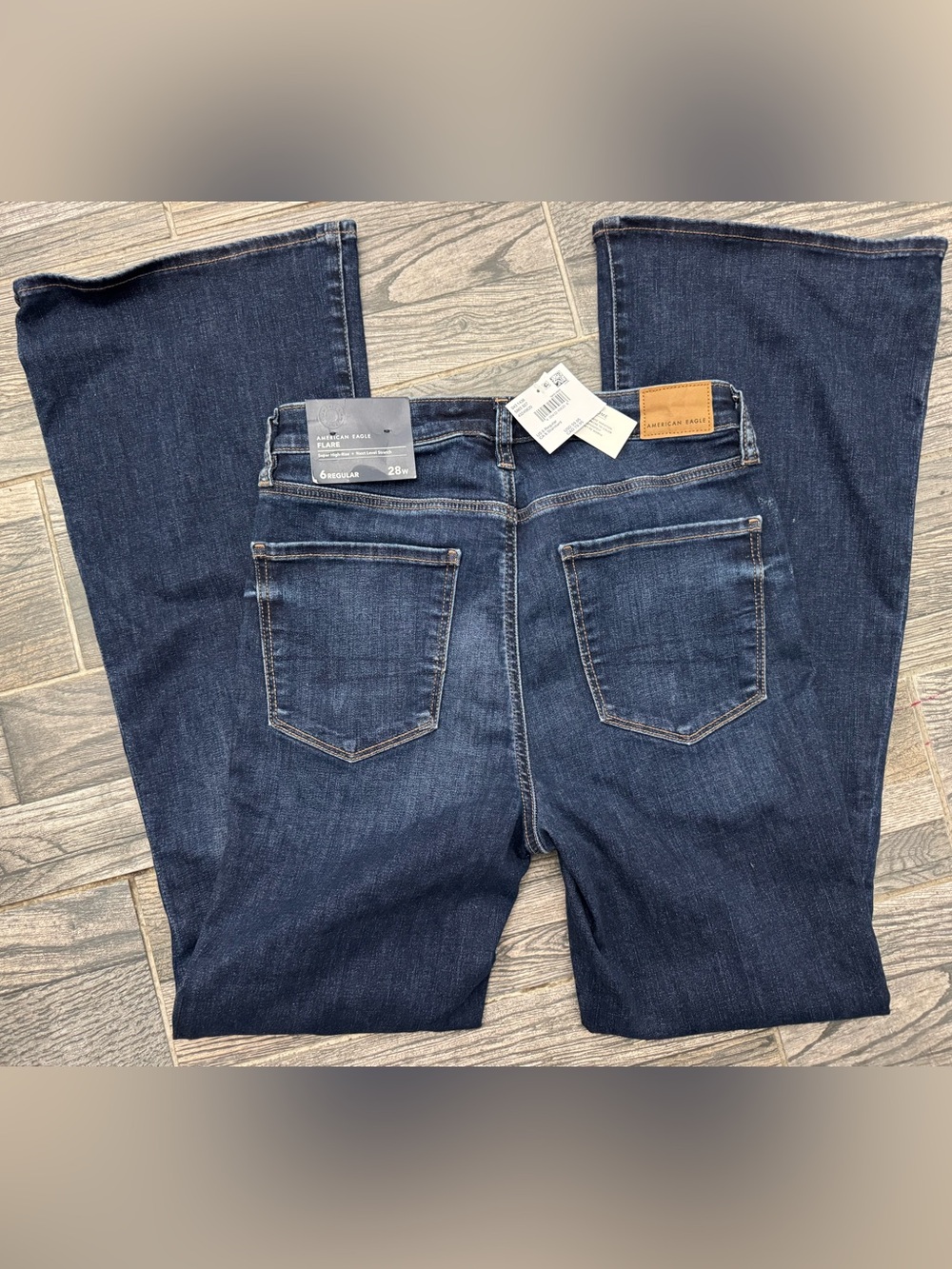 American Eagle next level stretch flare jeans, size 6, new with tags